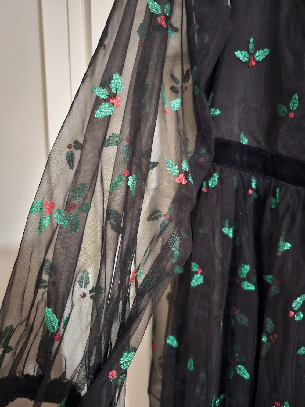Like New 3X Unique Vintage Black & Glitter Mistletoe Flare Dress - Picture 5 of 16